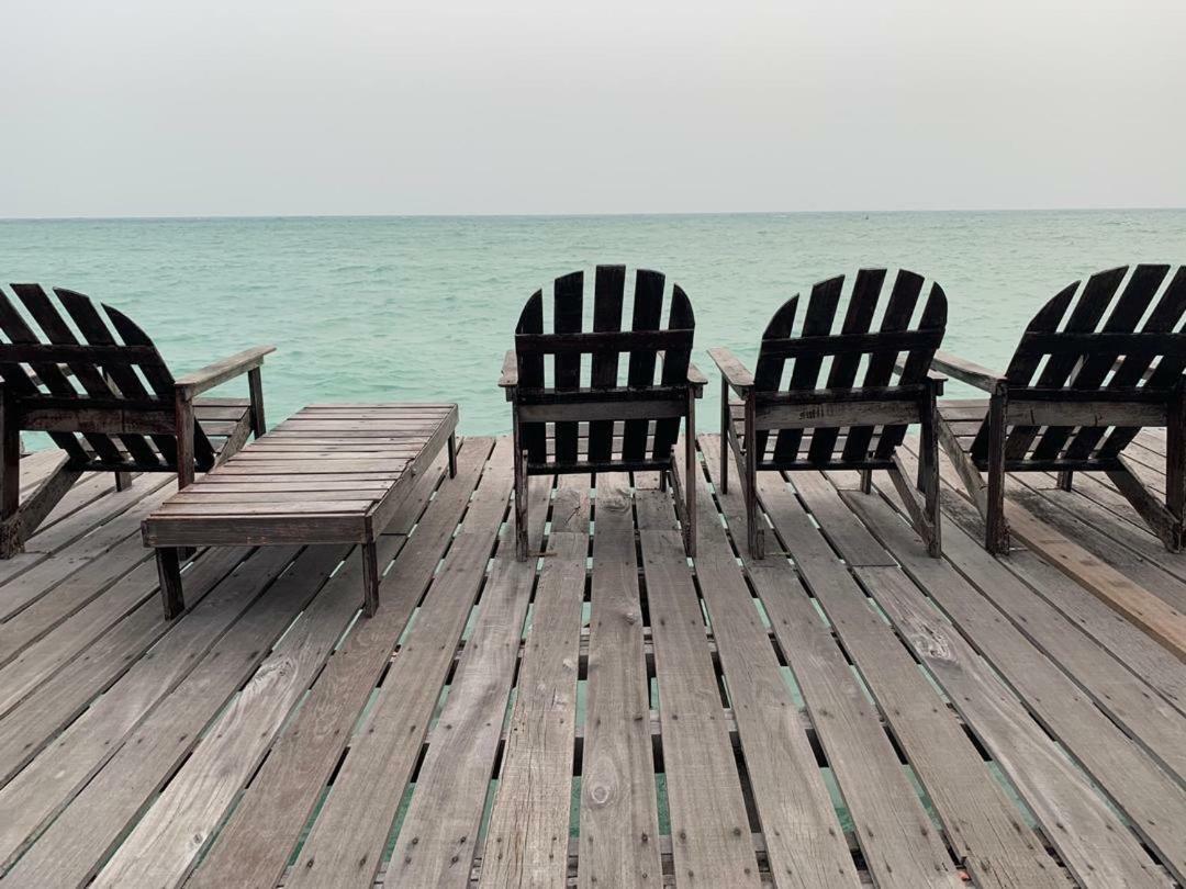 Spheredivers Scuba & Leisure Mabul Island Exterior photo